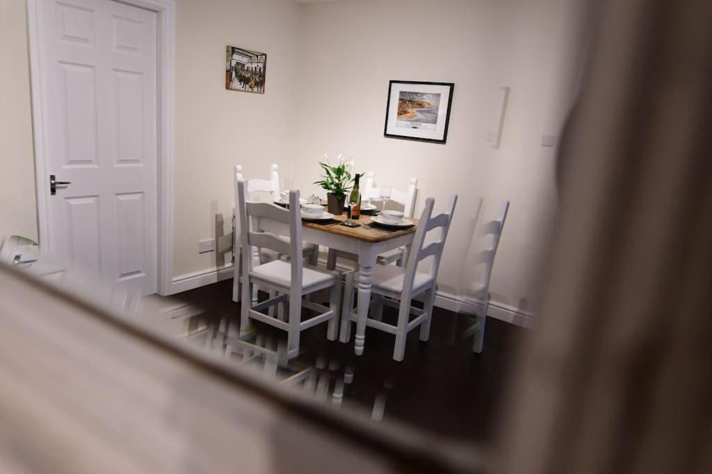 Loveyork Priory Apartment - Central With Parking Kültér fotó